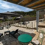 Dandy Karpenisi Complex - Lux - Inflatable Pool-hot Tub * Agios Nikolaos (Central Greece)
