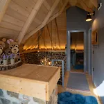 Dandy Karpenisi Complex - Lux - Inflatable Pool-hot Tub Chalet *